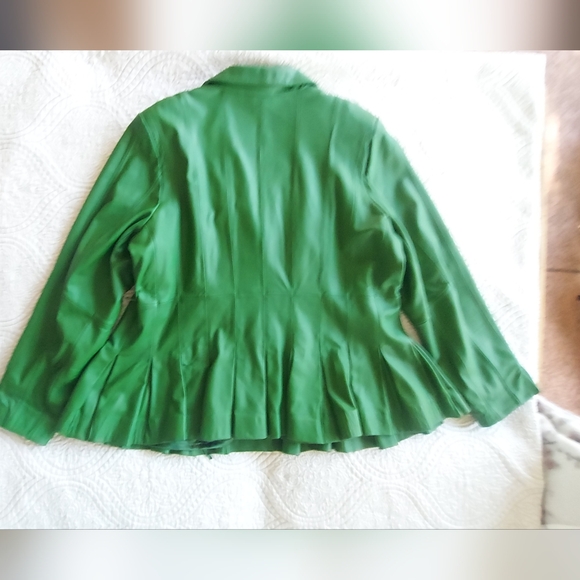 Green leather jacket or longline blazer by Bradley (Bradley Bayou line) size XL